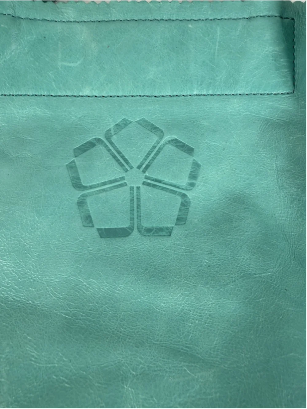 Trina Turk Banana Republic leather tote turquoise Limited edition